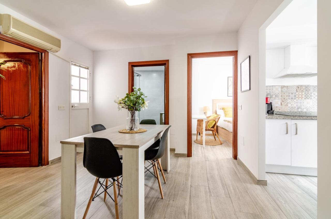 Wintowinrentals Your Home Steps From The Center 马拉加 外观 照片