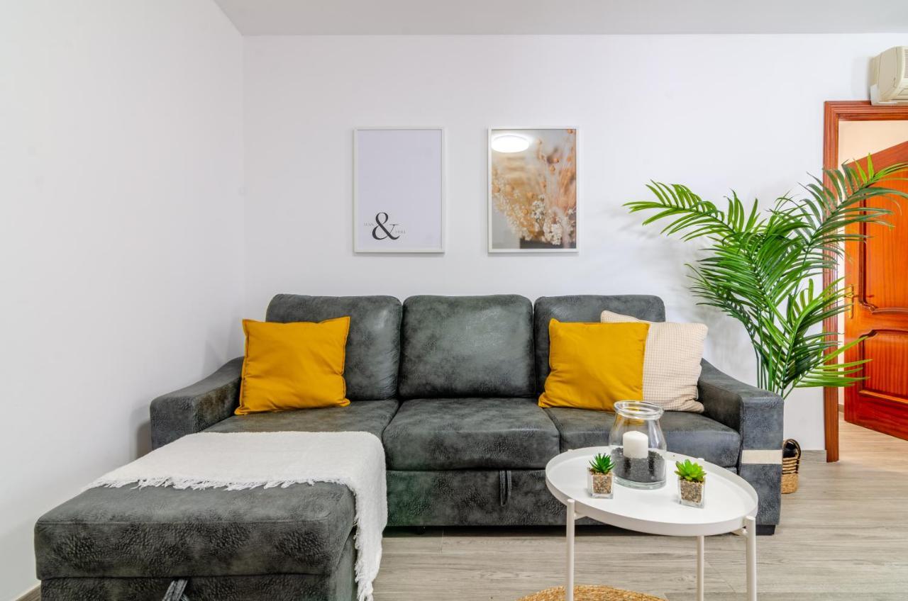 Wintowinrentals Your Home Steps From The Center 马拉加 外观 照片