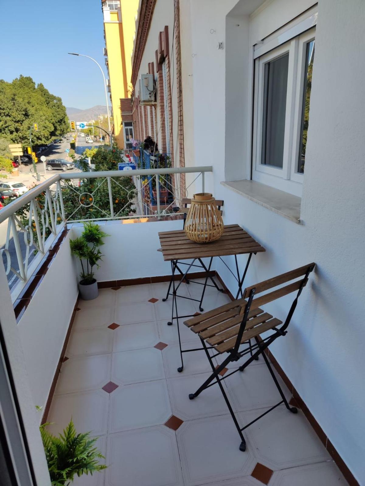 Wintowinrentals Your Home Steps From The Center 马拉加 外观 照片